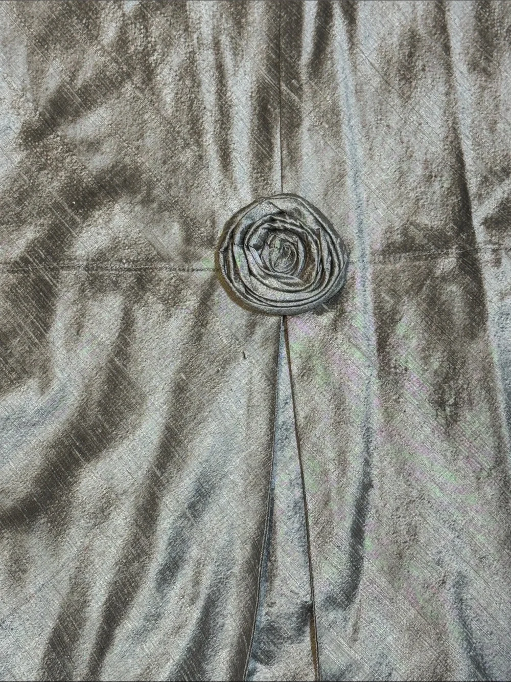 NWT Lee Andersen Vamp Skirt in Platinum with Decorative Rosette size XL
